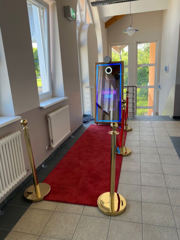 Fotobox / Fotospiegel / Magic Mirror zu vermieten – Bild 9